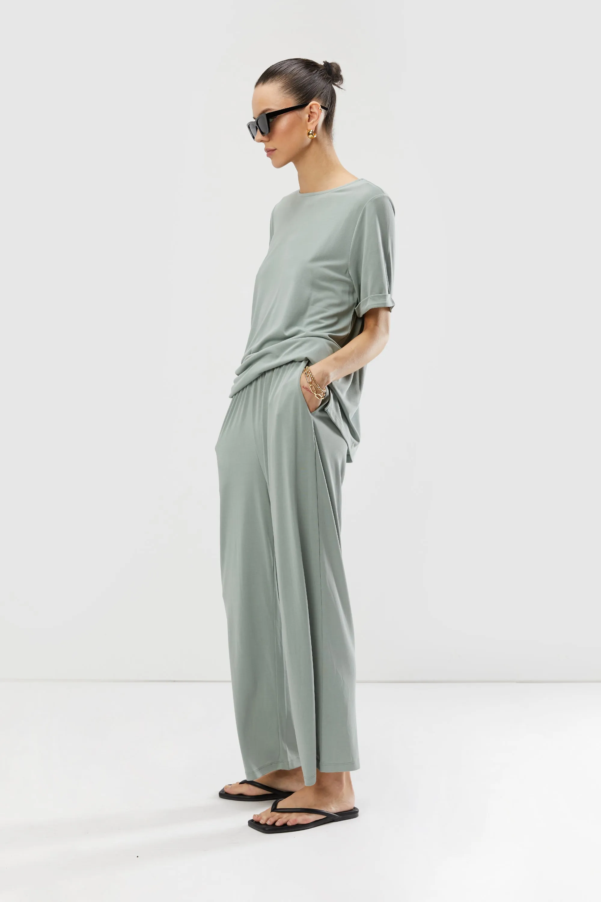 ELASTIC WAIST TROUSER
