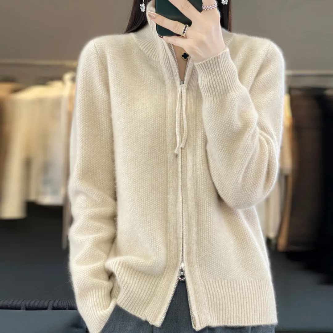 KATRINA - Minimalist Zip Sweater