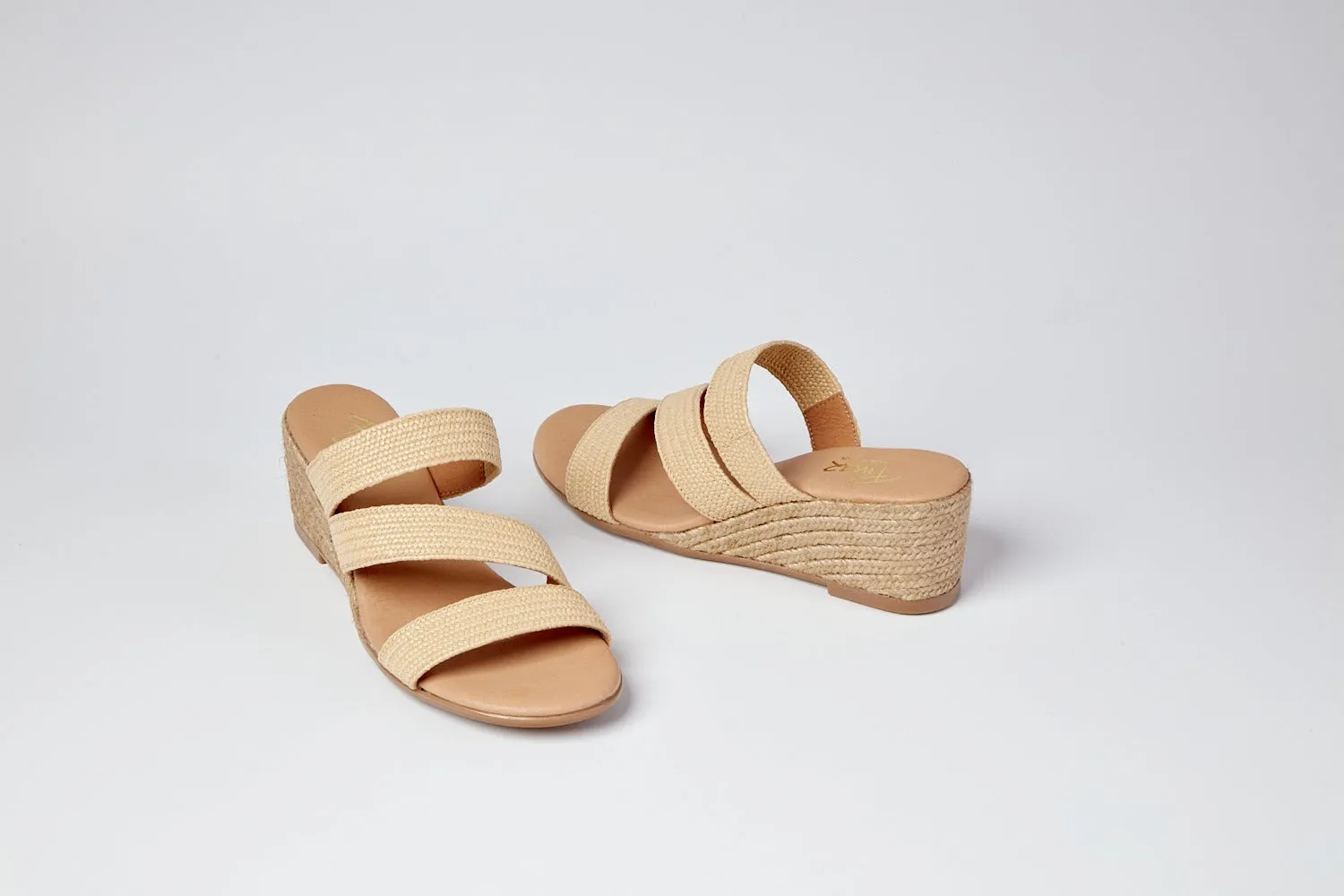 Raffia gold low heel espadrille